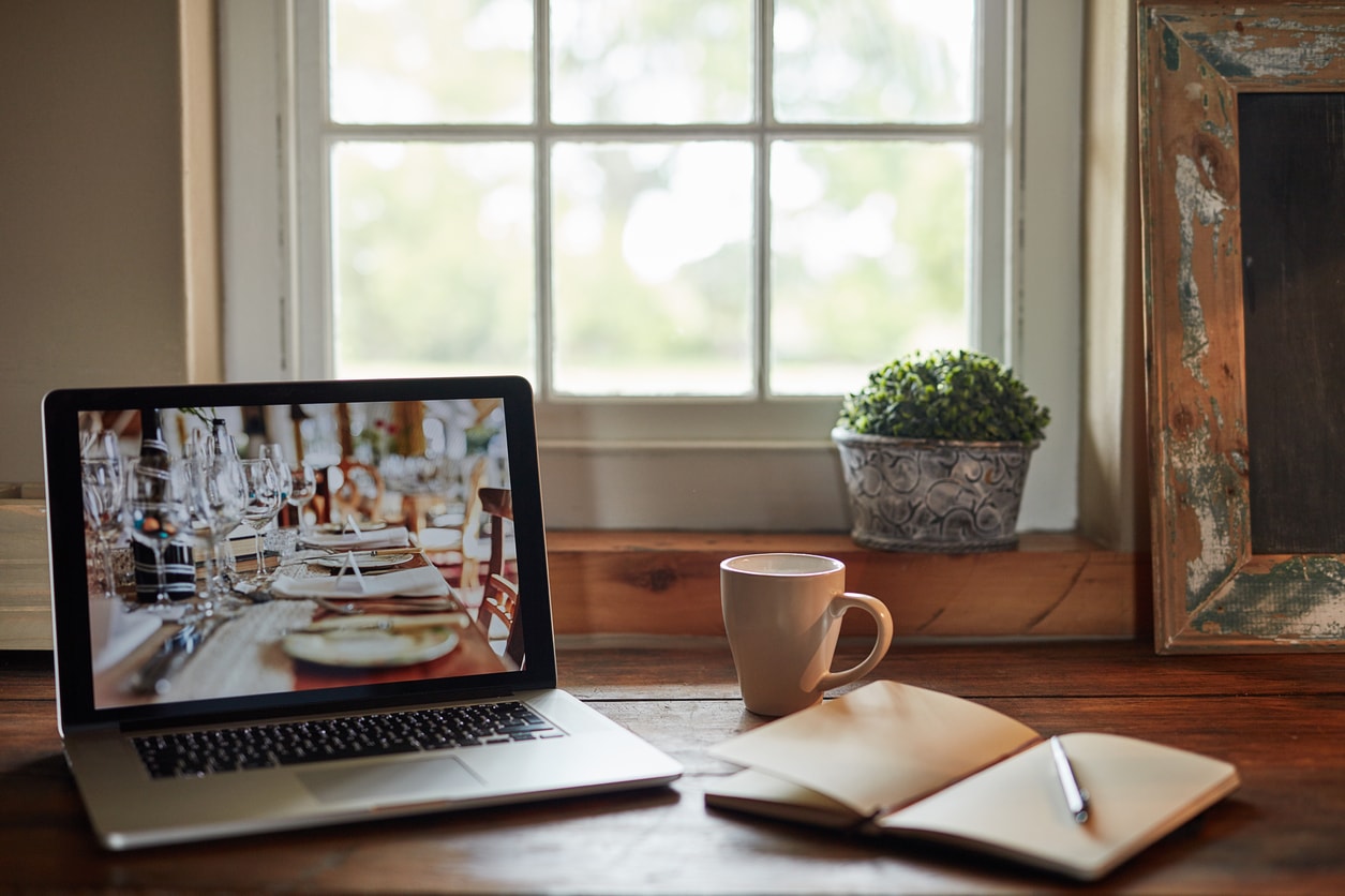 5 idee geniali per personalizzare la tua tazza da scrivania