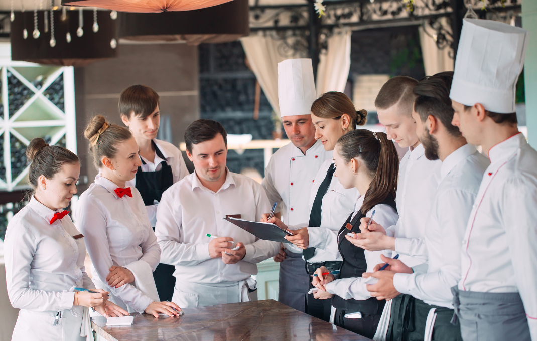 divise per scuole alberghiere